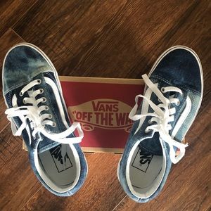 NEW Women’s size 6 1/2 Vans.